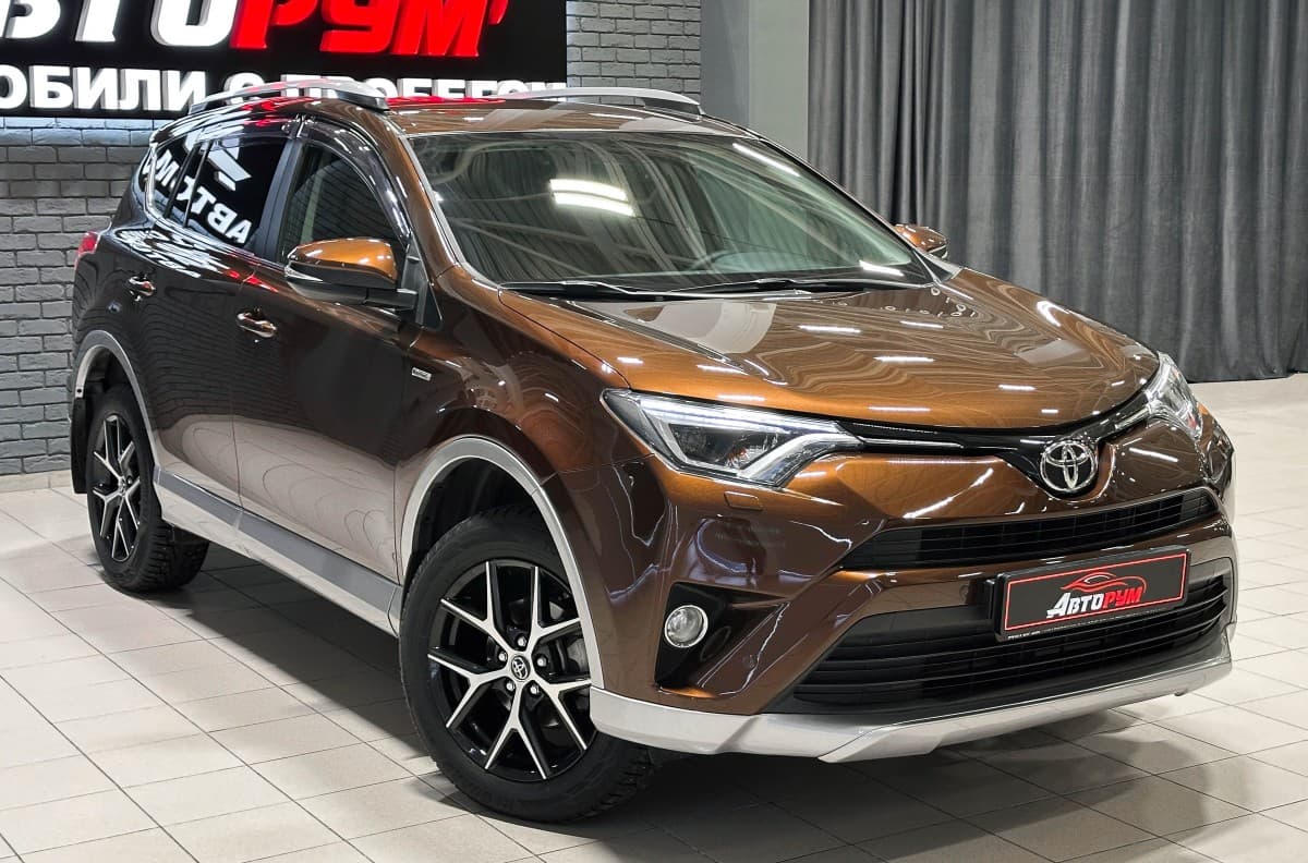 Toyota RAV4 - 4